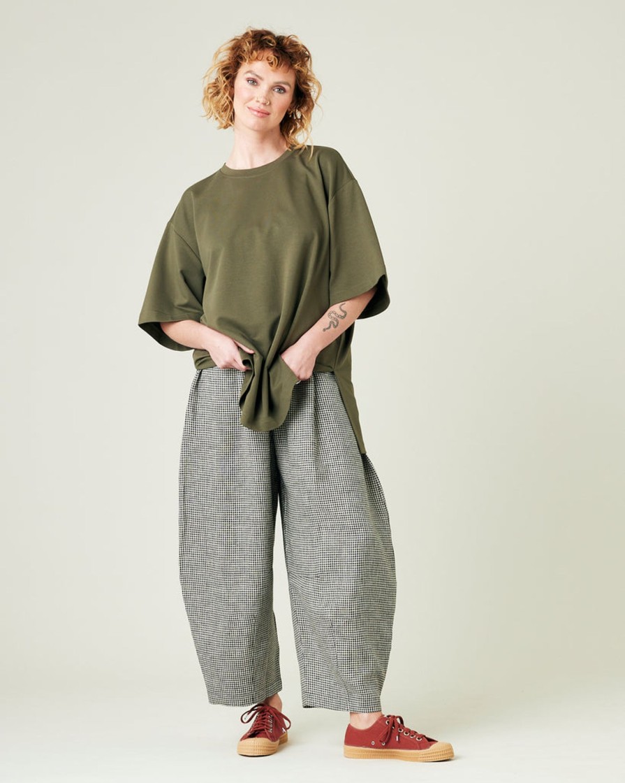 Tops & Bottoms Beyond Nine | Daisy Stone Micro Gingham Linen Trousers Black  — Maternsclothes