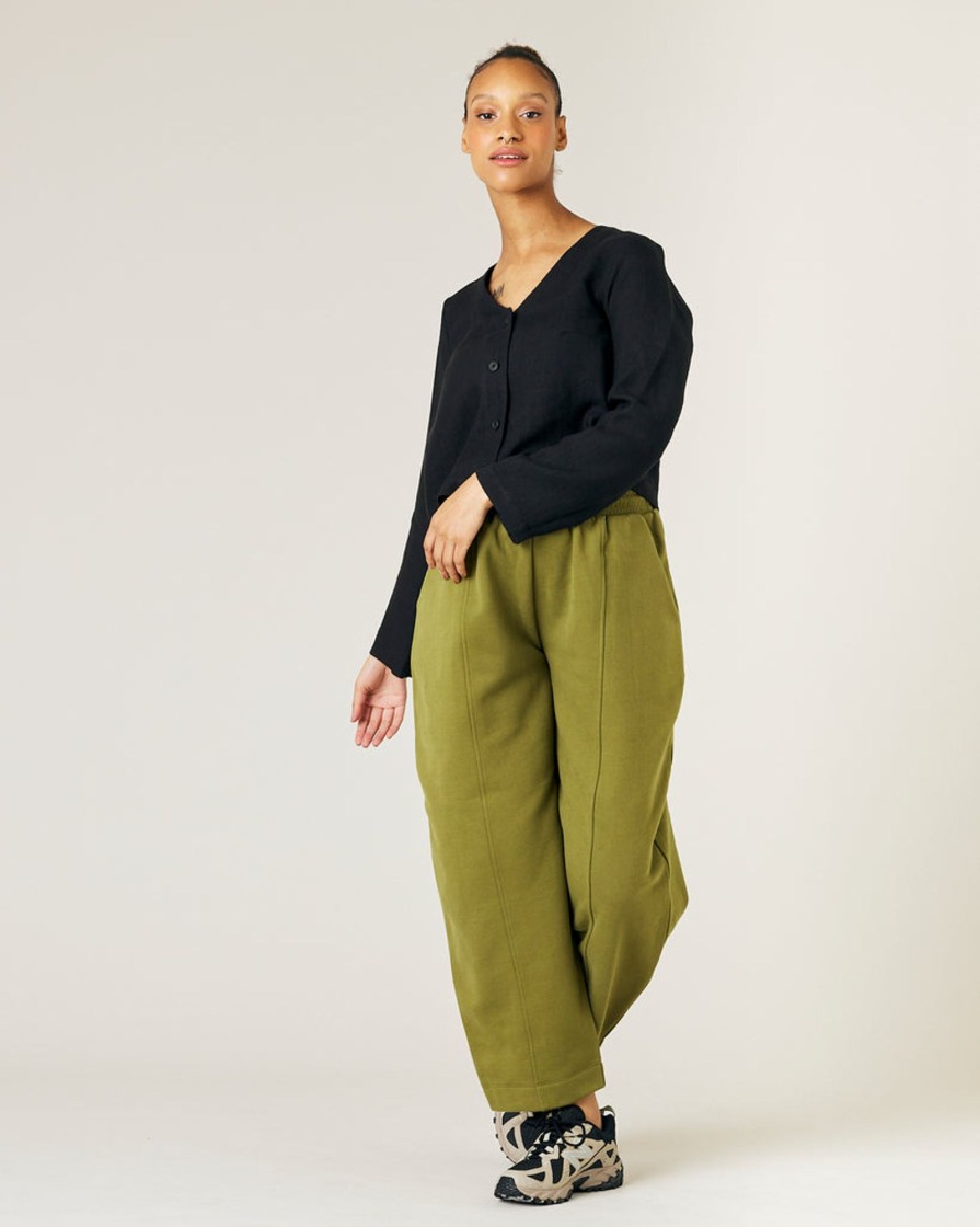 Tops & Bottoms Beyond Nine | Sidney Linen Top Black