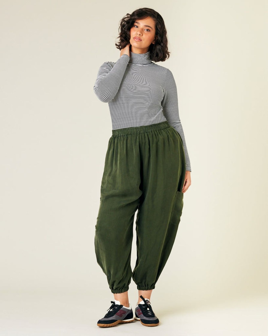 Tops & Bottoms Beyond Nine | Yoli Cupro Trousers Dark Green