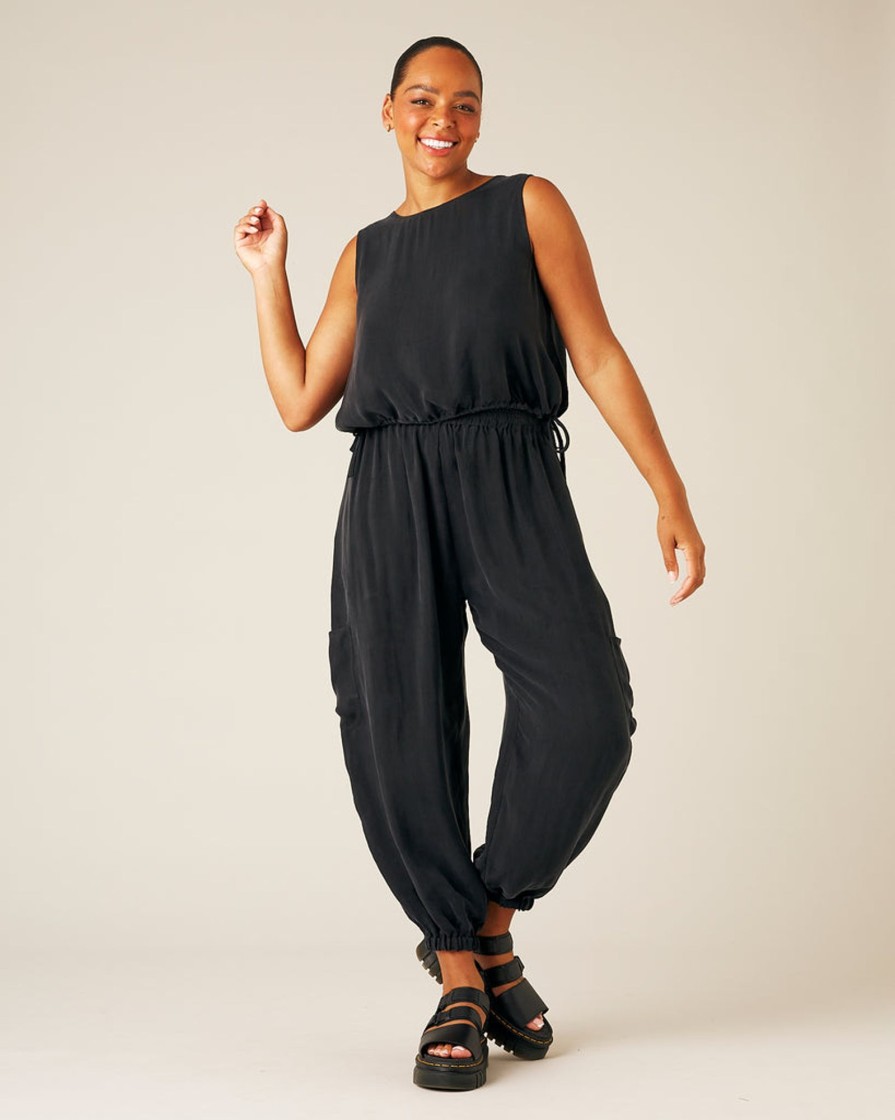 Tops & Bottoms Beyond Nine | Yoli Cupro Trousers Black