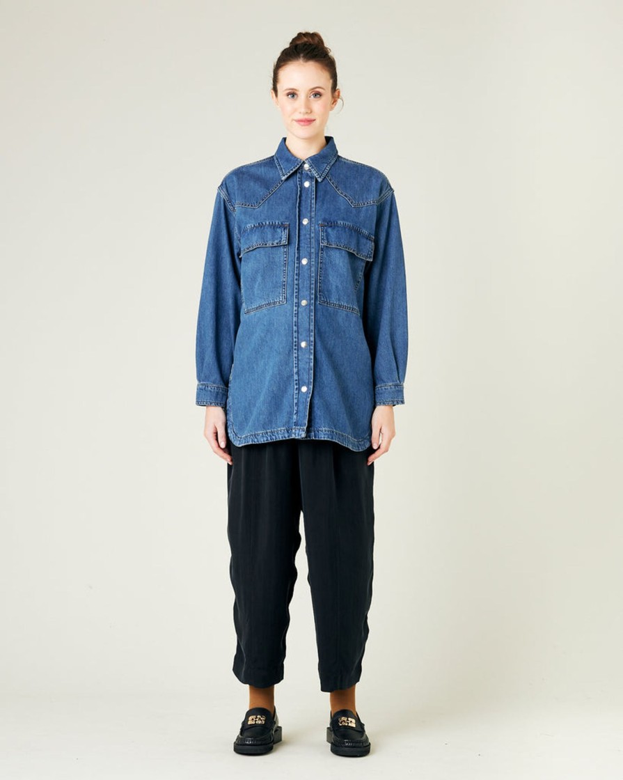 Tops & Bottoms Beyond Nine | Moxie Mid Blue Wash Denim Shirt