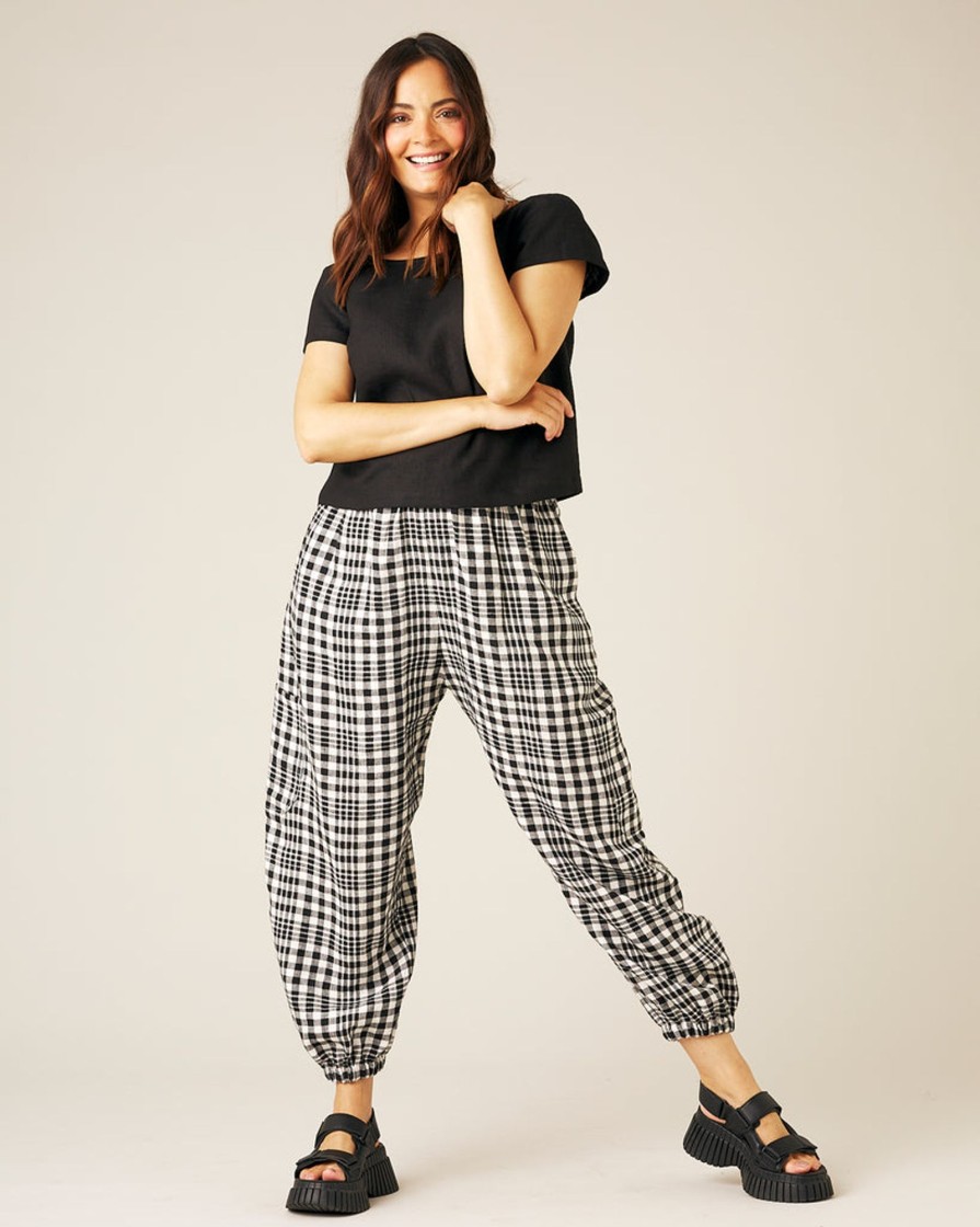 Tops & Bottoms Beyond Nine | Yoli Linen Trousers Mono Check