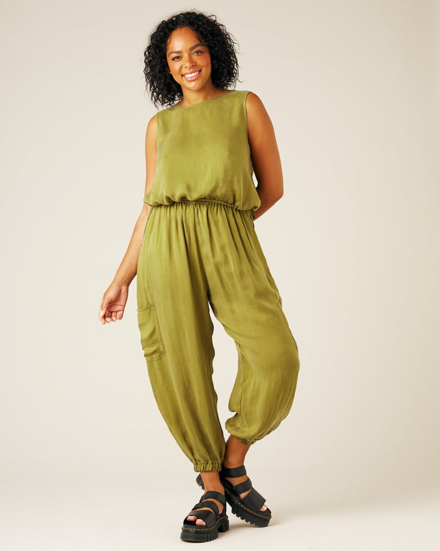 Tops & Bottoms Beyond Nine | Yoli Cupro Trousers Olive Oil